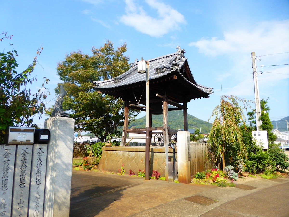 法城寺(香川県坂出市)