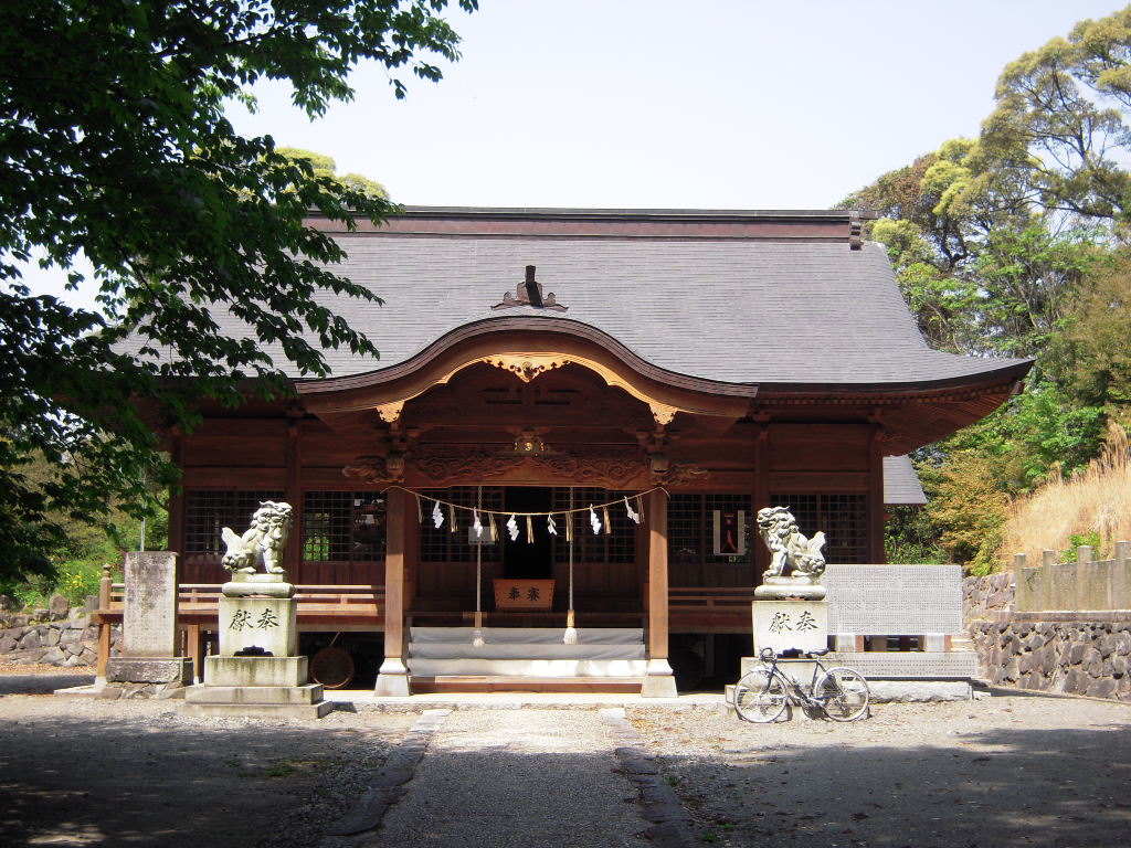 八旗八幡神社（福岡県北九州市小倉南区長尾）