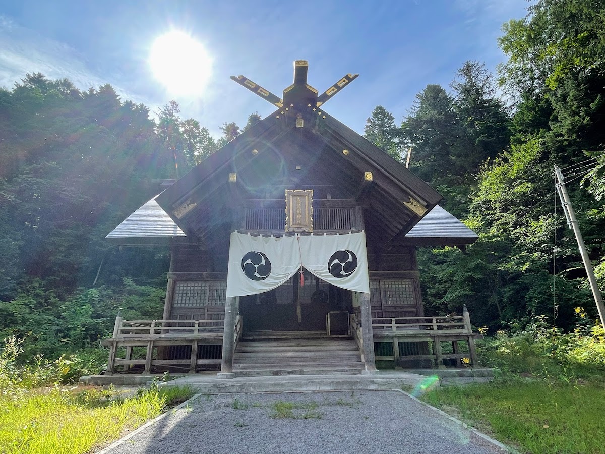 喜茂別神社