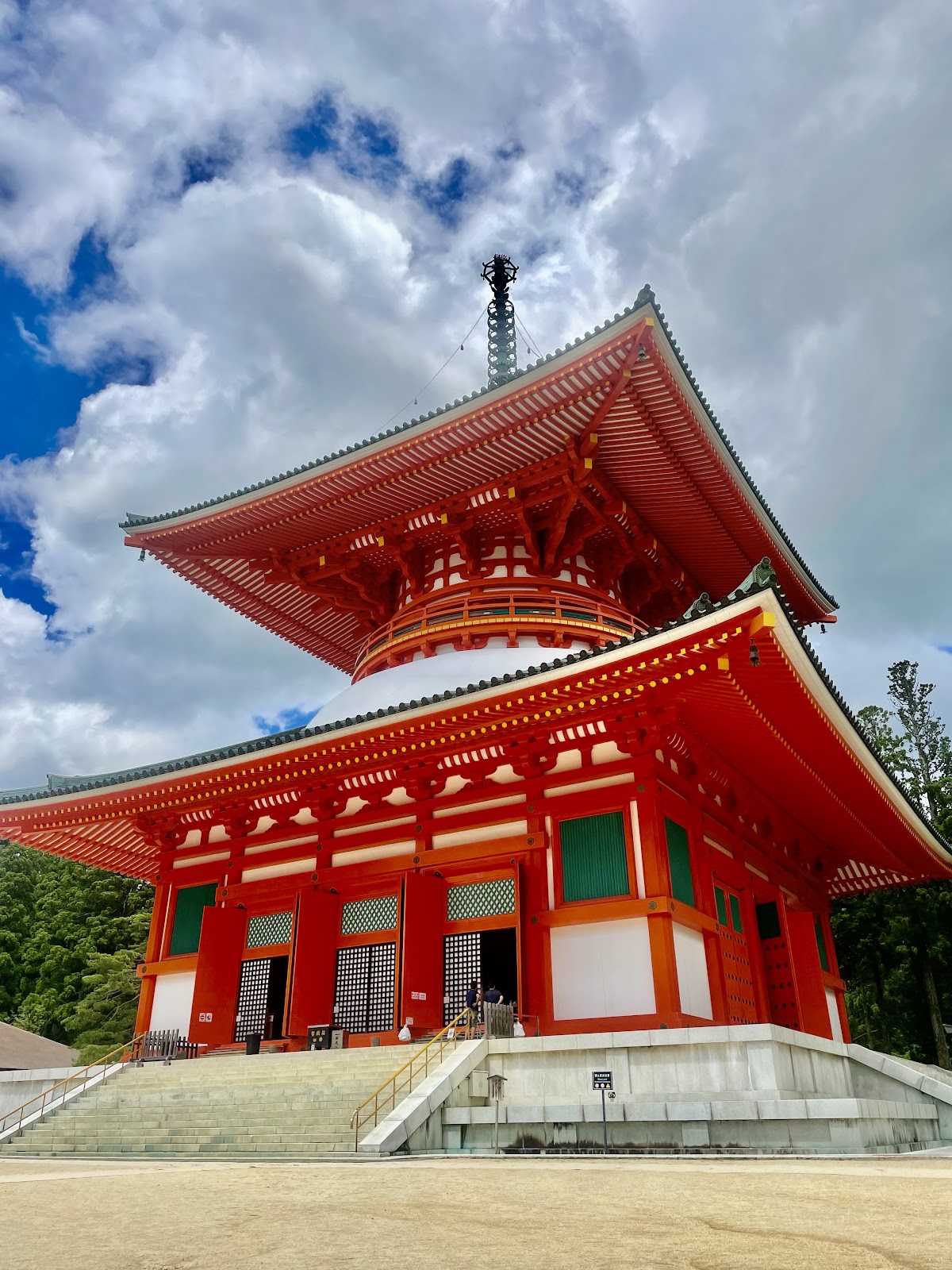 根本大塔(こんぽんだいとう)
