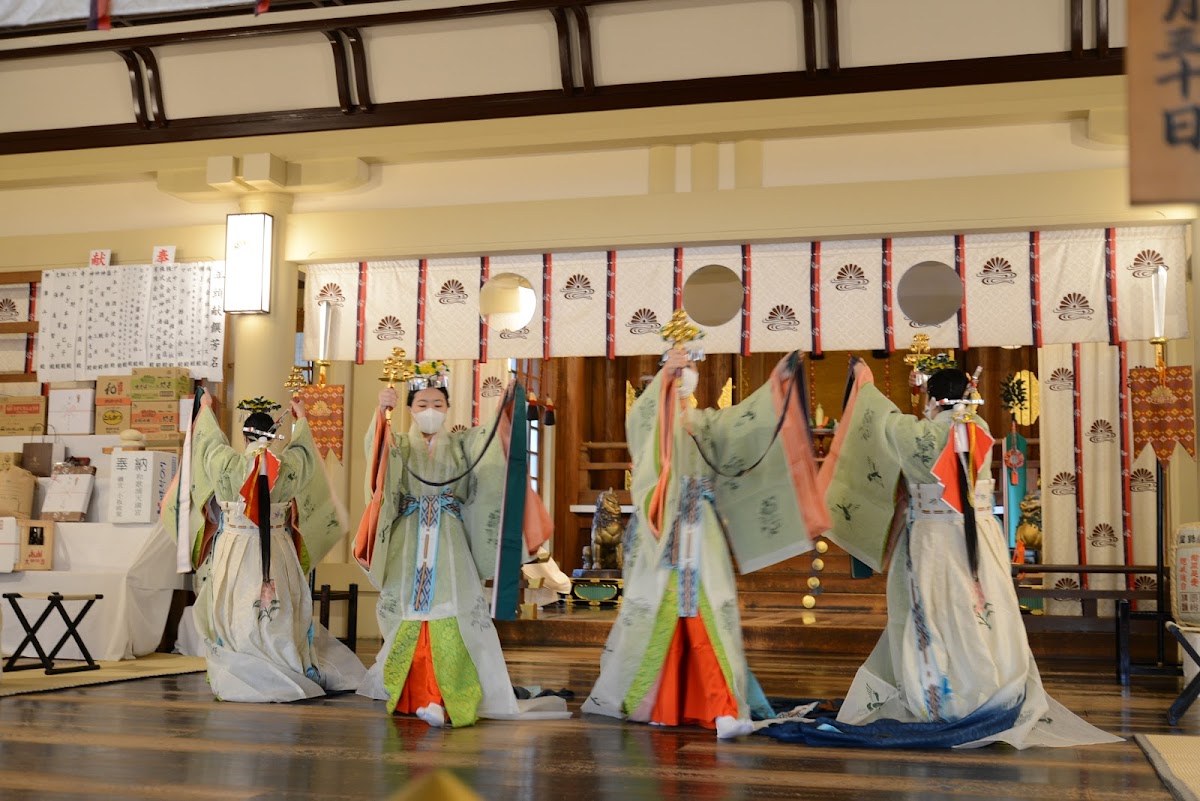 湊川神社