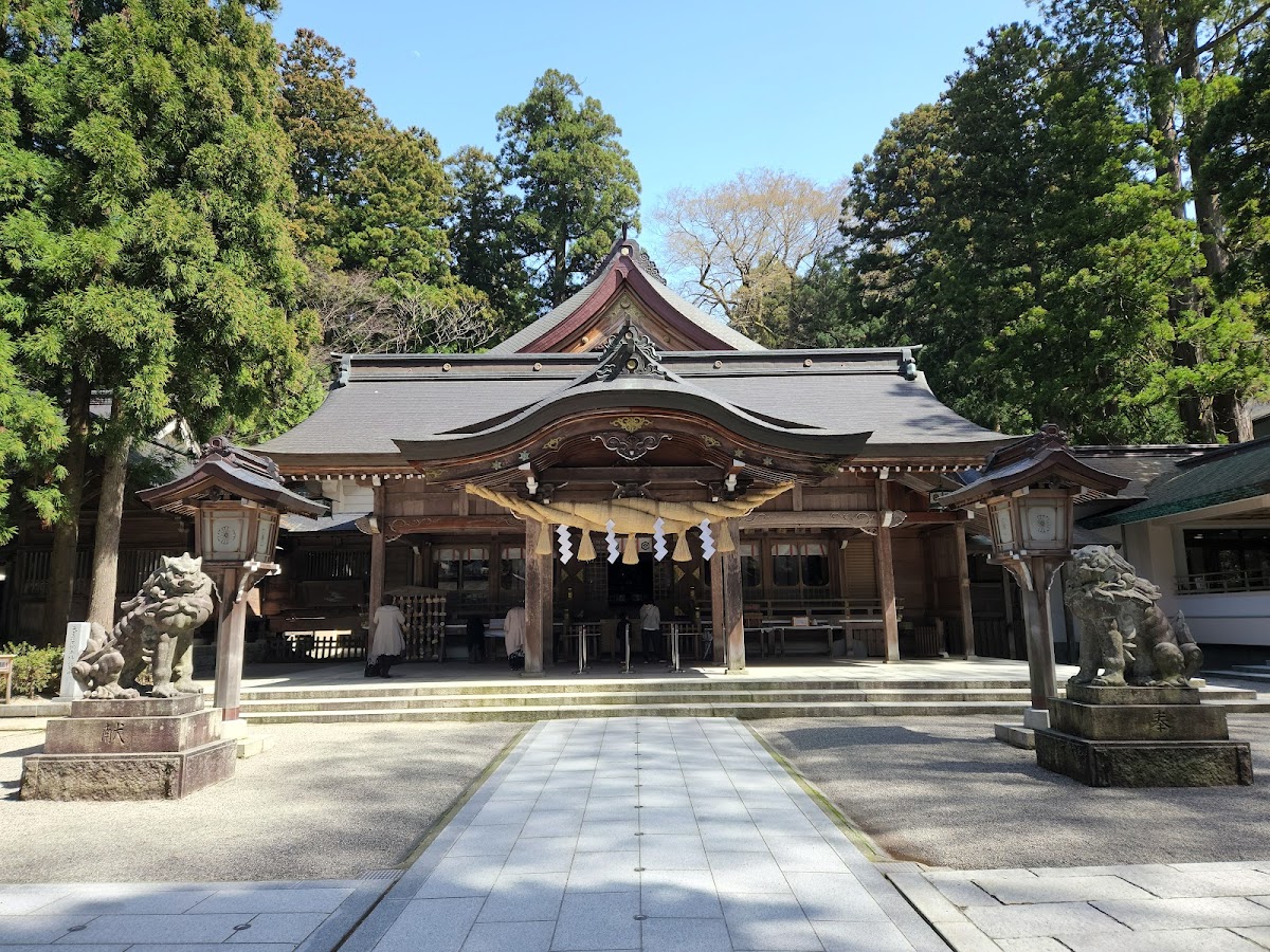 白山比咩神社