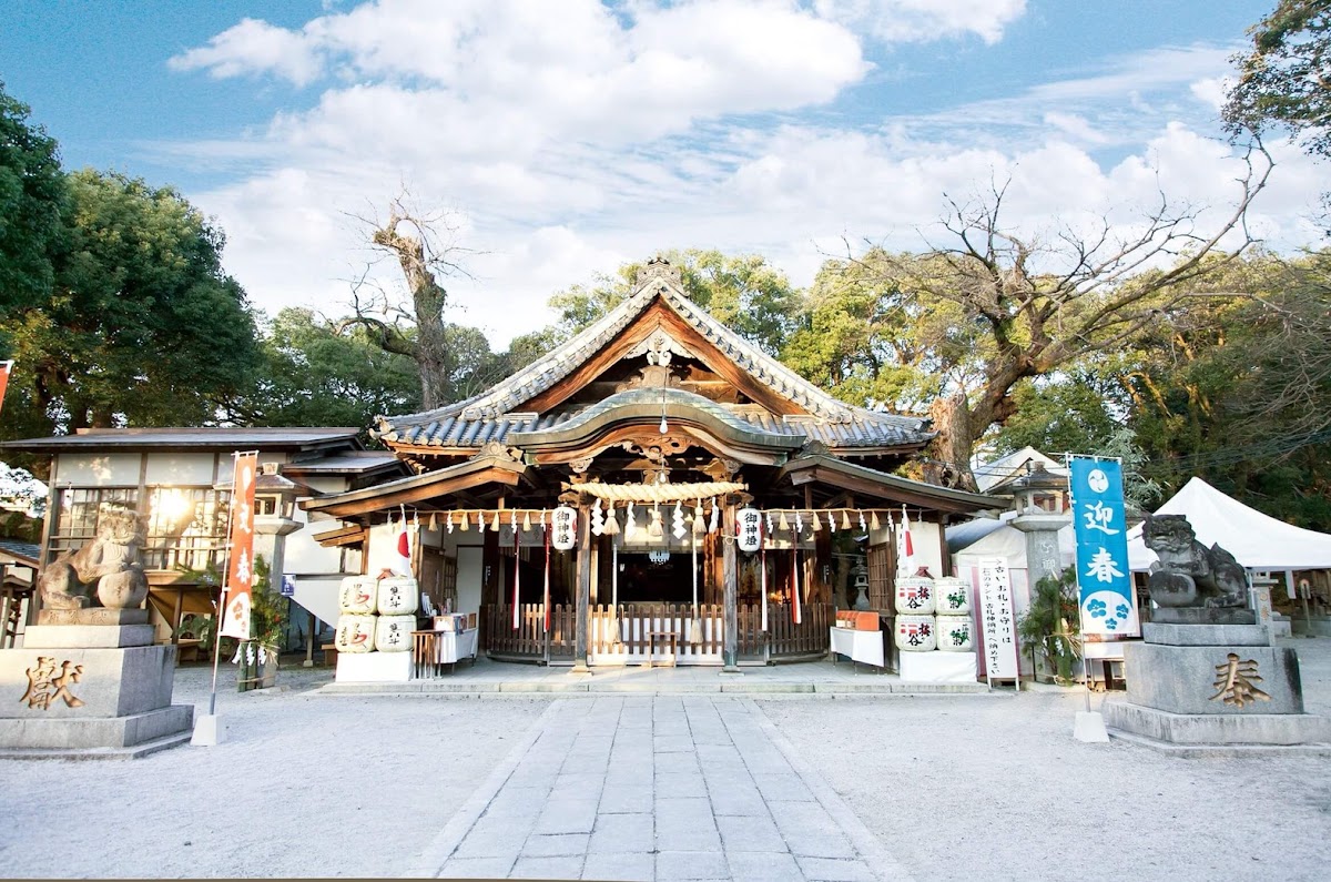 曩祖八幡宮