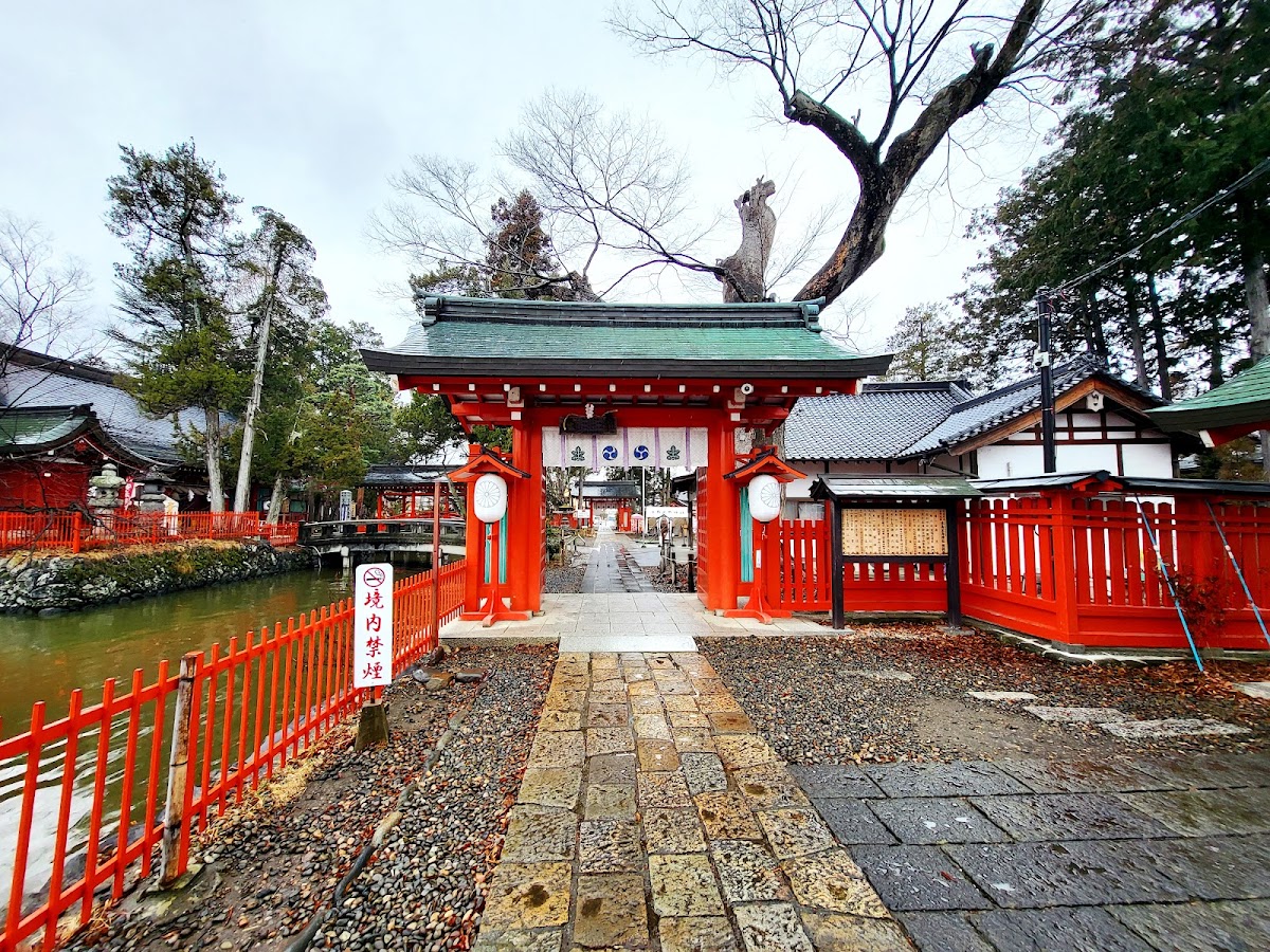 生島足島神社