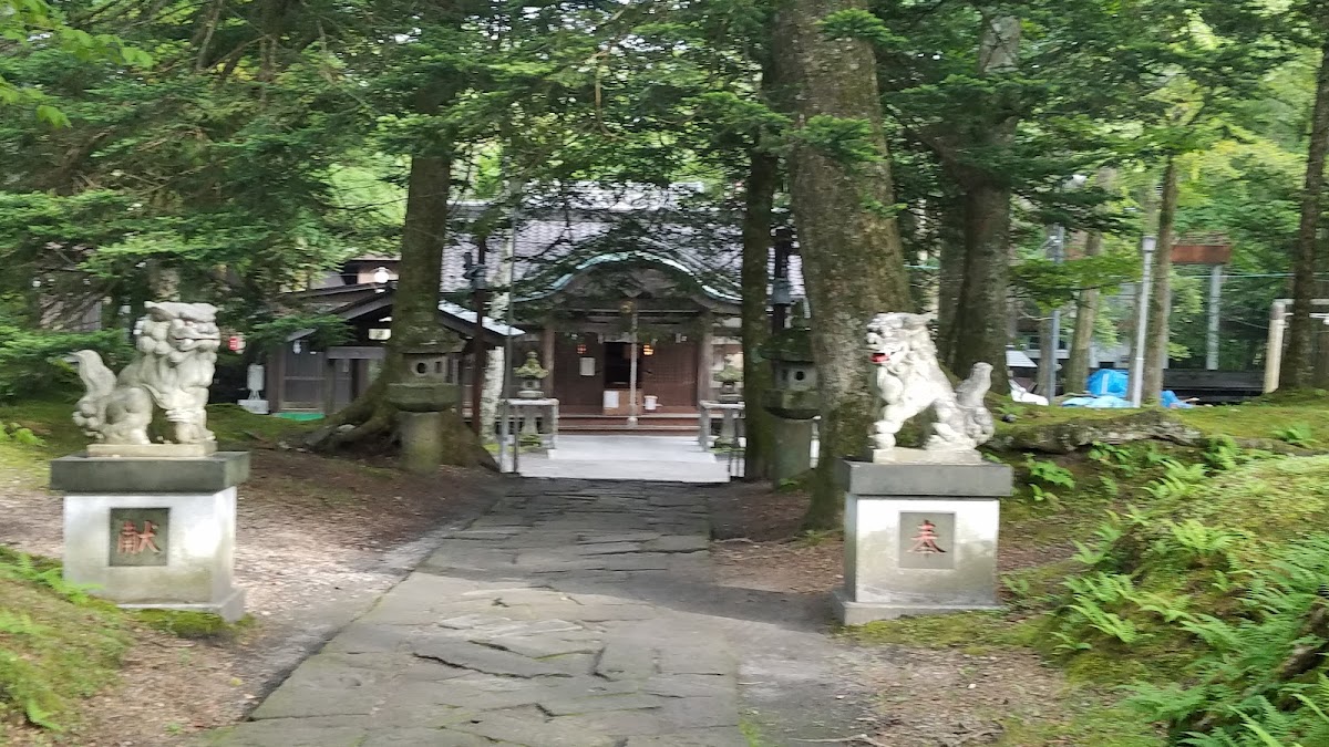 諏訪神社（長野県軽井沢町）
