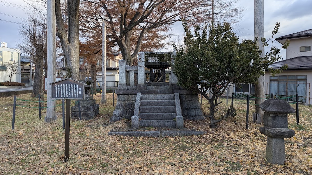 对马神社（长野县冈谷市）