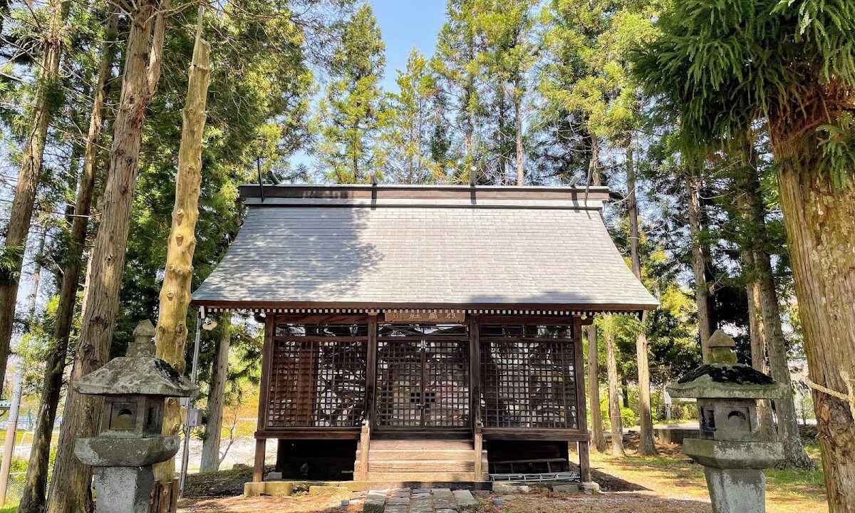Hekiro Shrine (Hara Village, Suwa District, Nagano Prefecture)