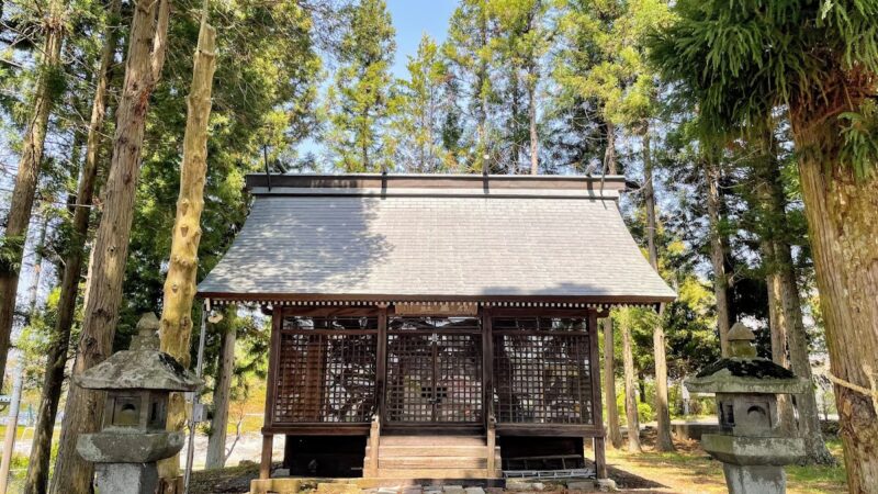 闢廬社(長野県諏訪郡原村)