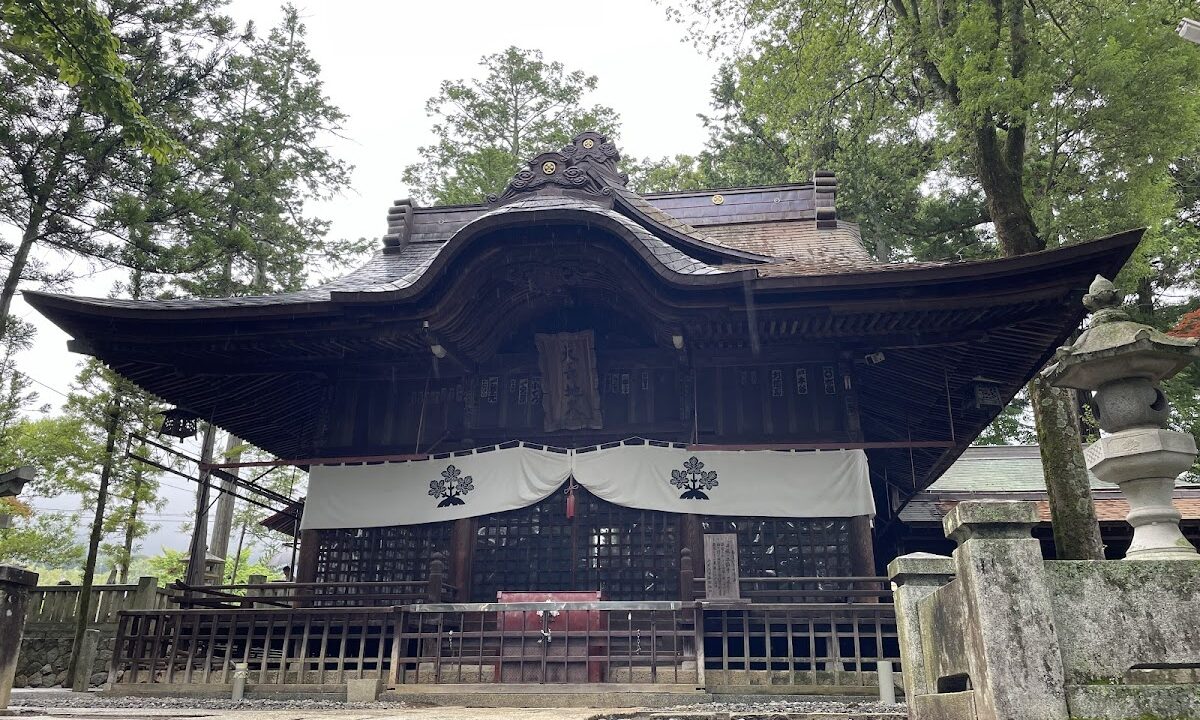 Suwa Shrine (Kami-Iida, Iida City, Nagano Prefecture)