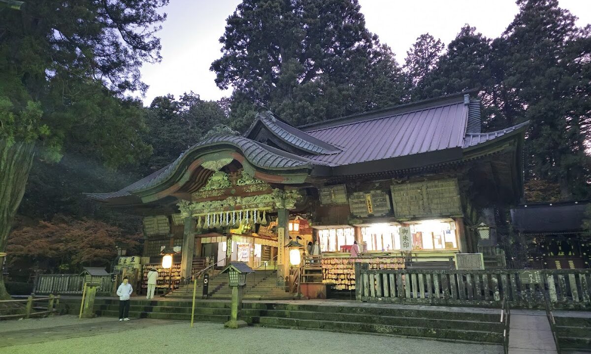 Asama Shrine (Yamanashi Prefecture, around Kofu City)