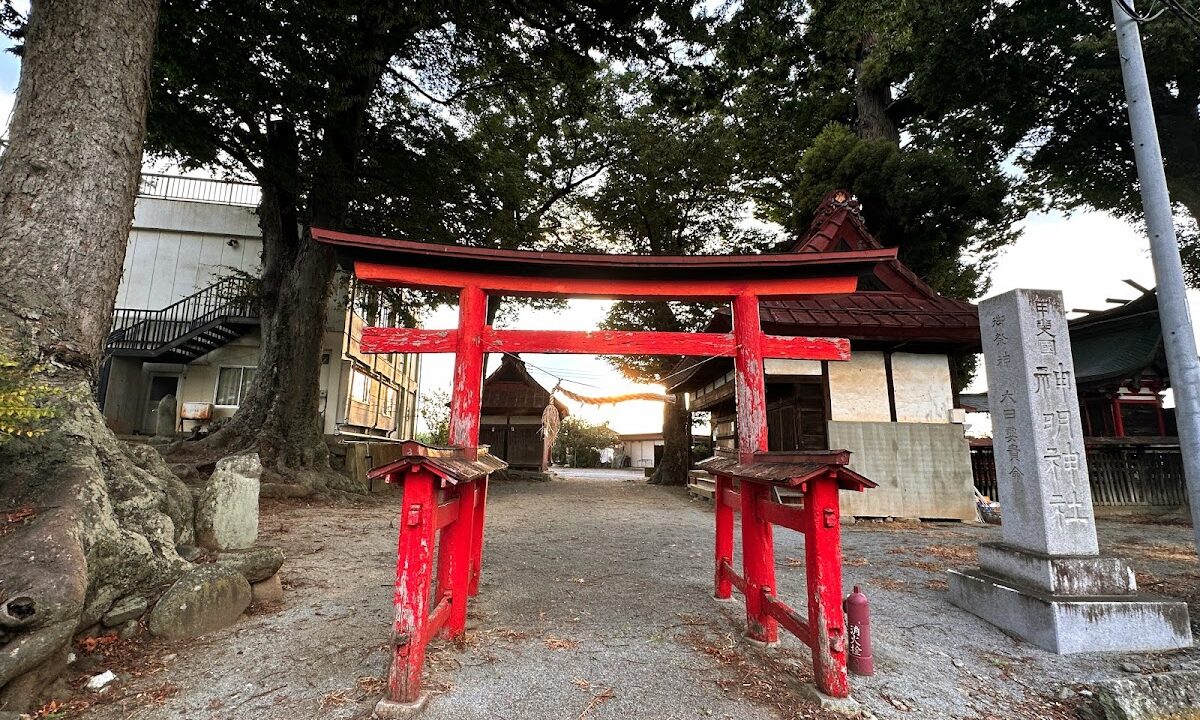 Shinmei Shrine (Yamanashi City, Yamanashi Prefecture)