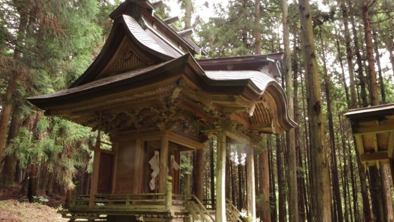 金桜神社（山梨県山梨市牧丘町杣口）