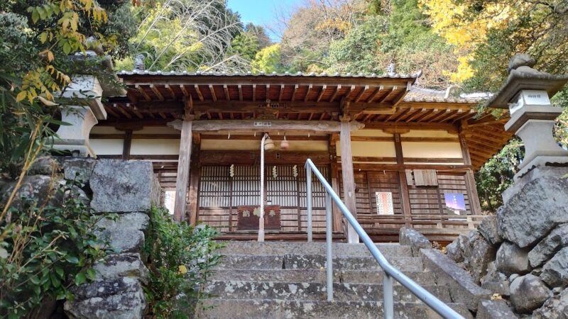 黒戸奈神社（山梨県山梨市）