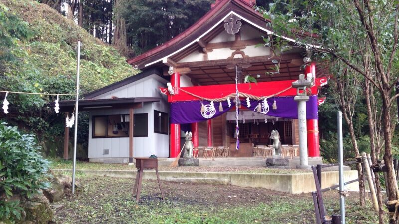 岩谷稲荷神社（岩手県盛岡市）
