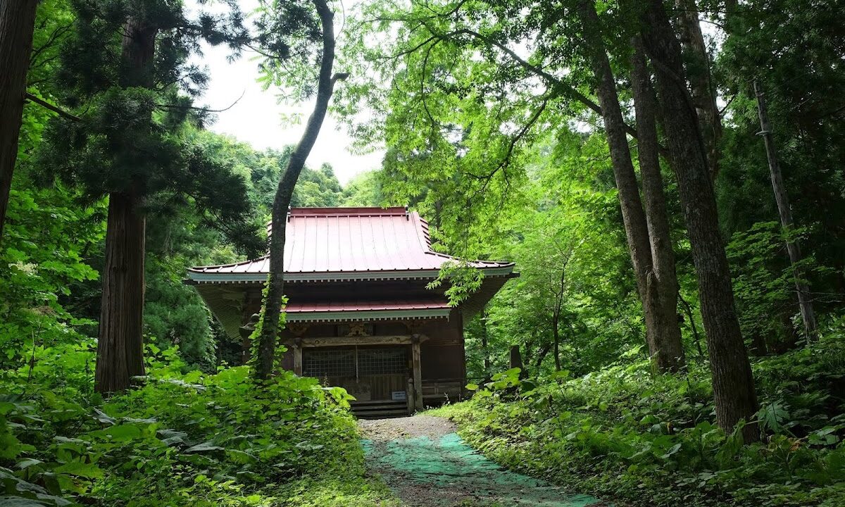 Wainai Shrine (Akita Prefecture)