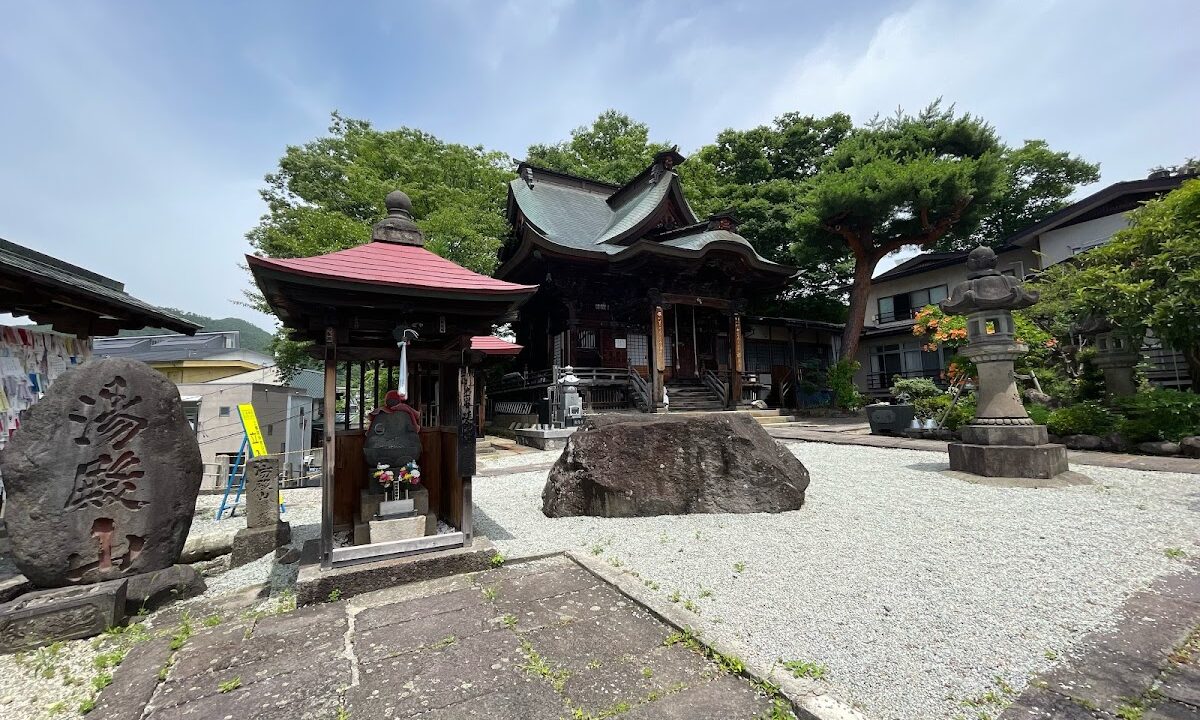 유노우에 관음(야마가타현)