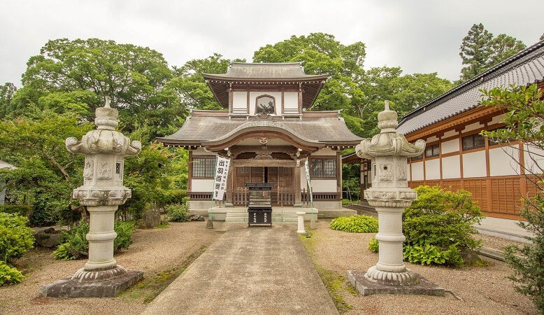 薬王山 東光寺（山形県酒田市）