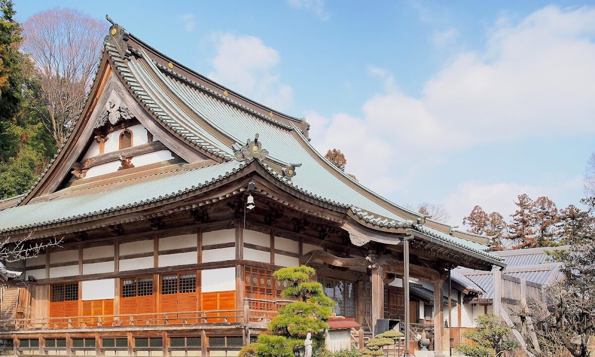 Anrakuji Temple (Ogaki City, Gifu Prefecture)