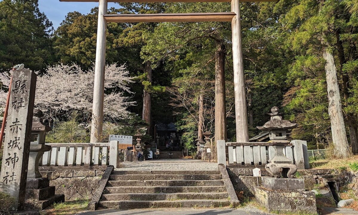 Akagi Shrine (Miyazawa-cho, Maebashi City, Gunma Prefecture)
