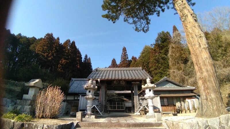 円徳寺（岐阜県恵那市山岡町）
