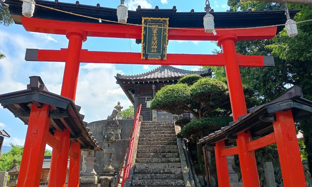 向井富士浅间神社（山梨县）