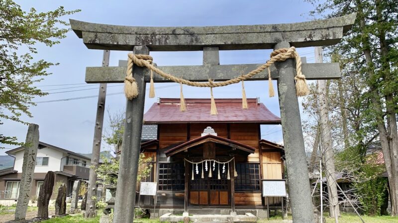 御頭御社宮司社（長野県諏訪市）
