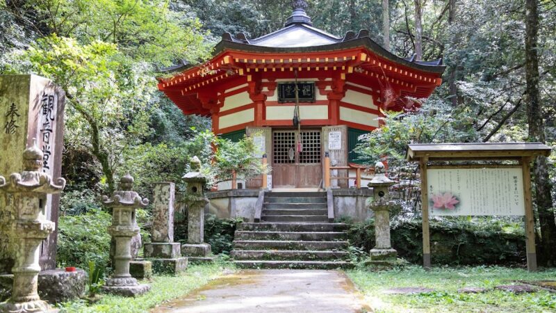 石山観音寺（宮崎県）