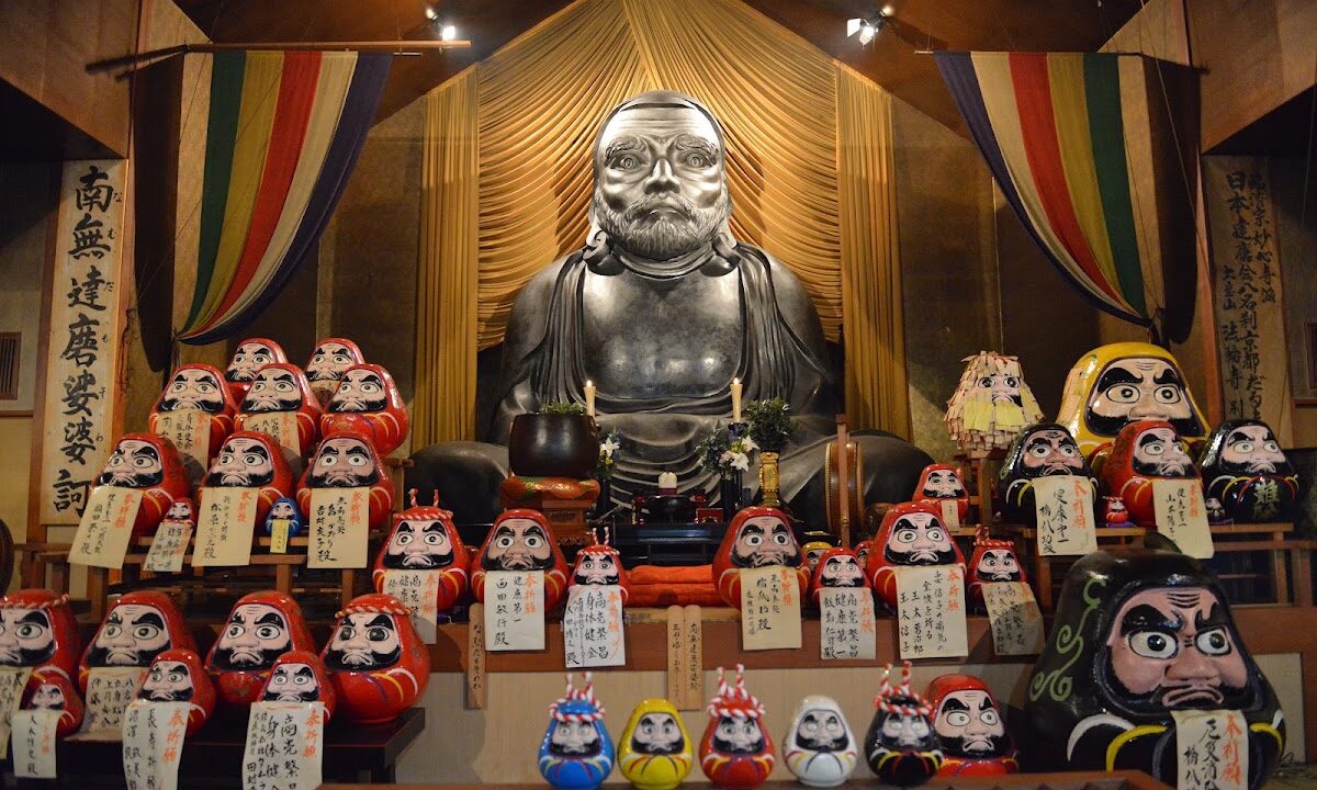 Zen Buddhist temple, Fujimi-san Daruma-ji (Shizuoka Prefecture)