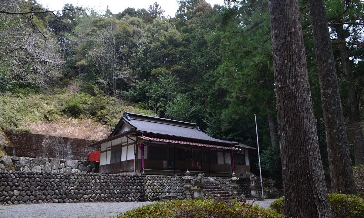 粟野八柱神社（三重県松阪市）