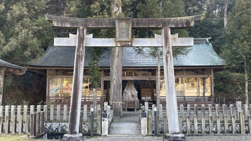 手力神社（三重県伊賀市）