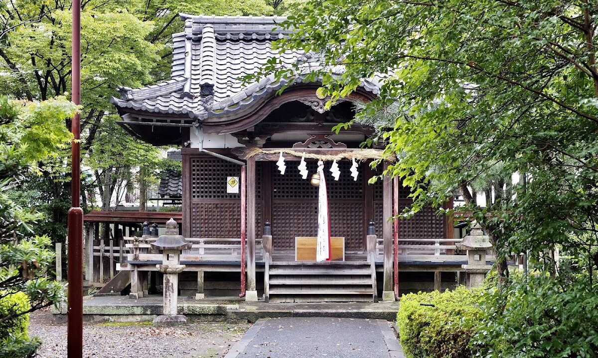 Sakaki Shrine (Hikone City, Shiga Prefecture)