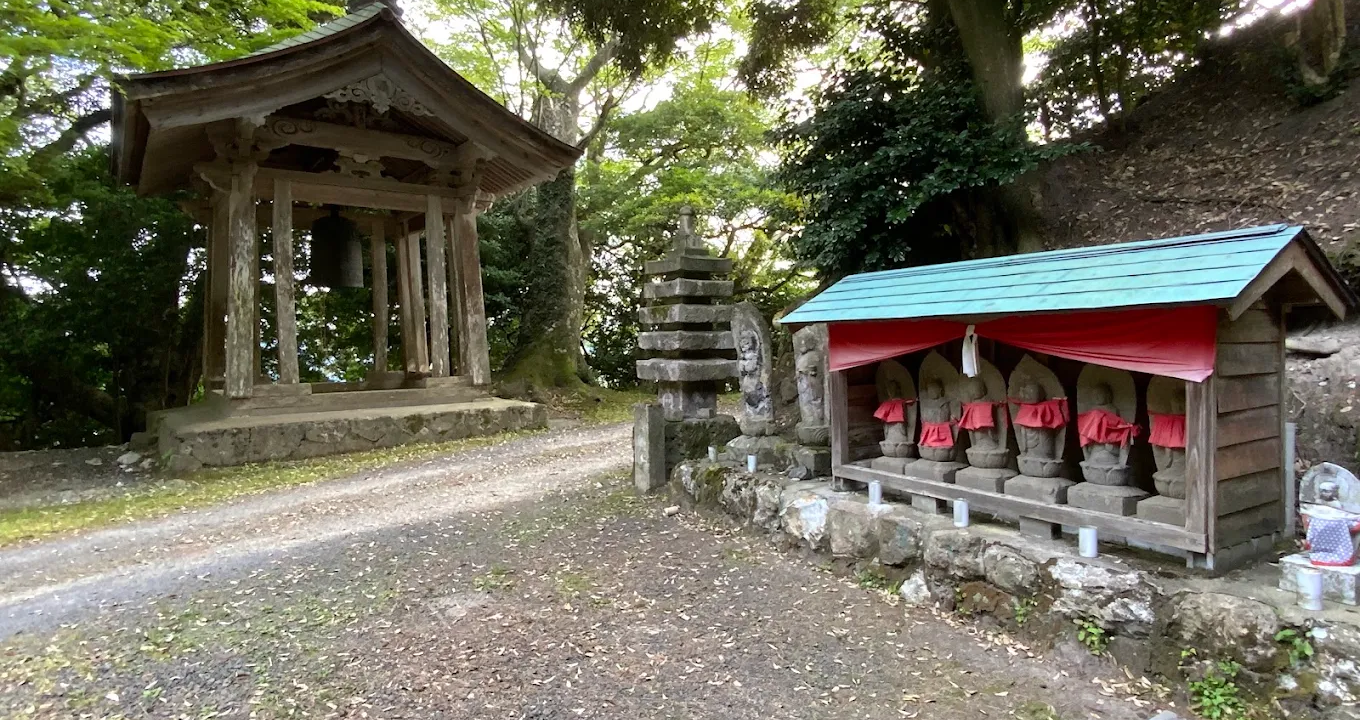 岩倉寺（石川県輪島市）