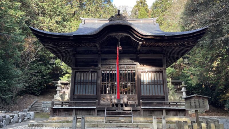 日撫神社（滋賀県米原市）