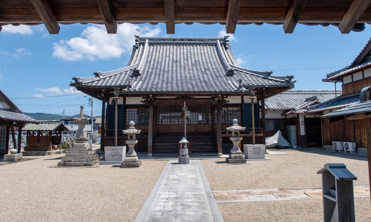 台上寺（三重県伊賀市）