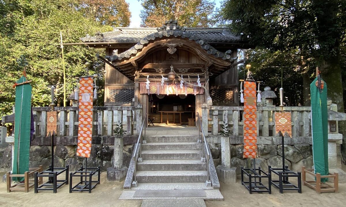 Kamawakamiya Shrine (Omihachiman City, Shiga Prefecture)