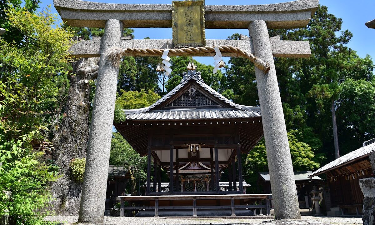 建藤神社（京都府宇治田原町）