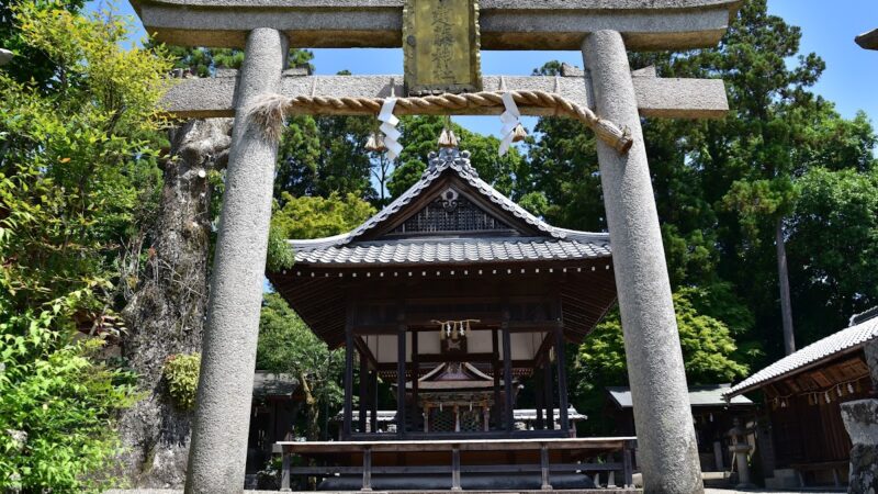 建藤神社（京都府宇治田原町）