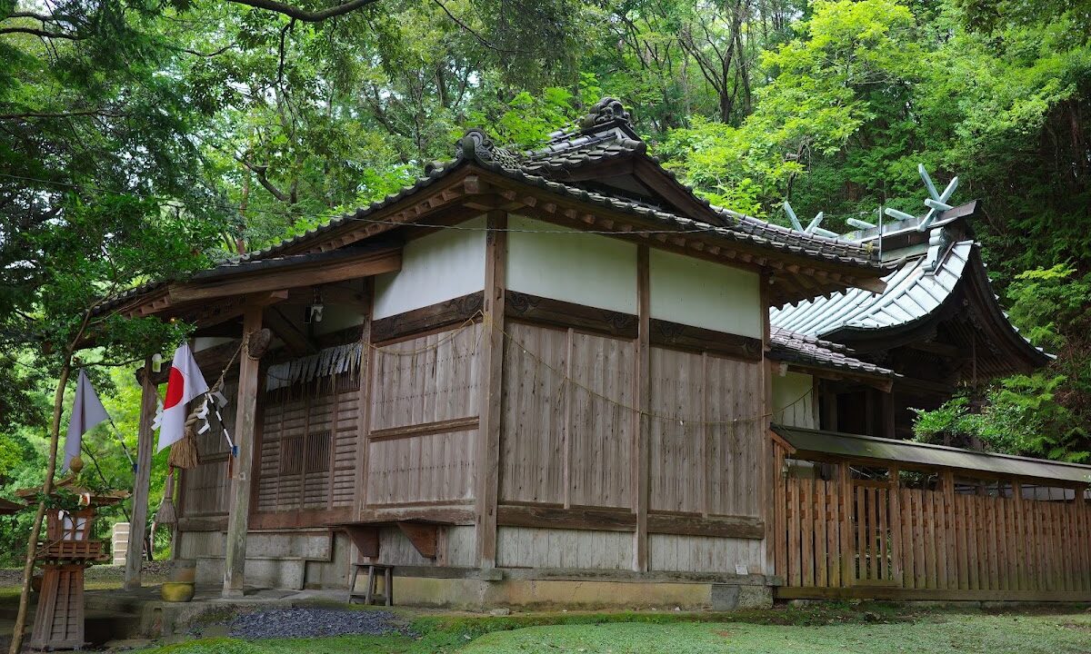 Tenshiraha Shrine (Hitachiota City, Ibaraki Prefecture)