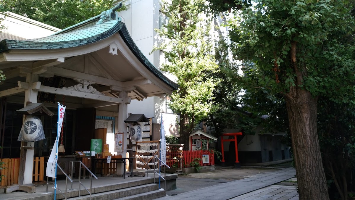 银杏冈八幡神社（东京都台东区）