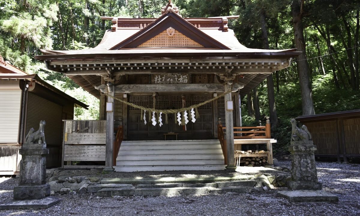 豊城稲荷神社（岩手県岩手町）