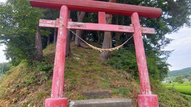 鞍掛八幡神社（岩手県）