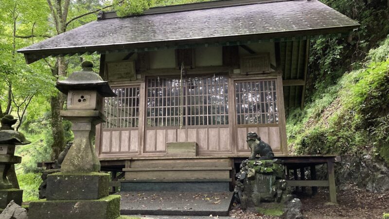 上成木神社(東京都青梅市)の歴史と魅力