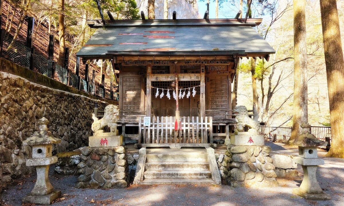 이치이시야마 신사(도쿄도)