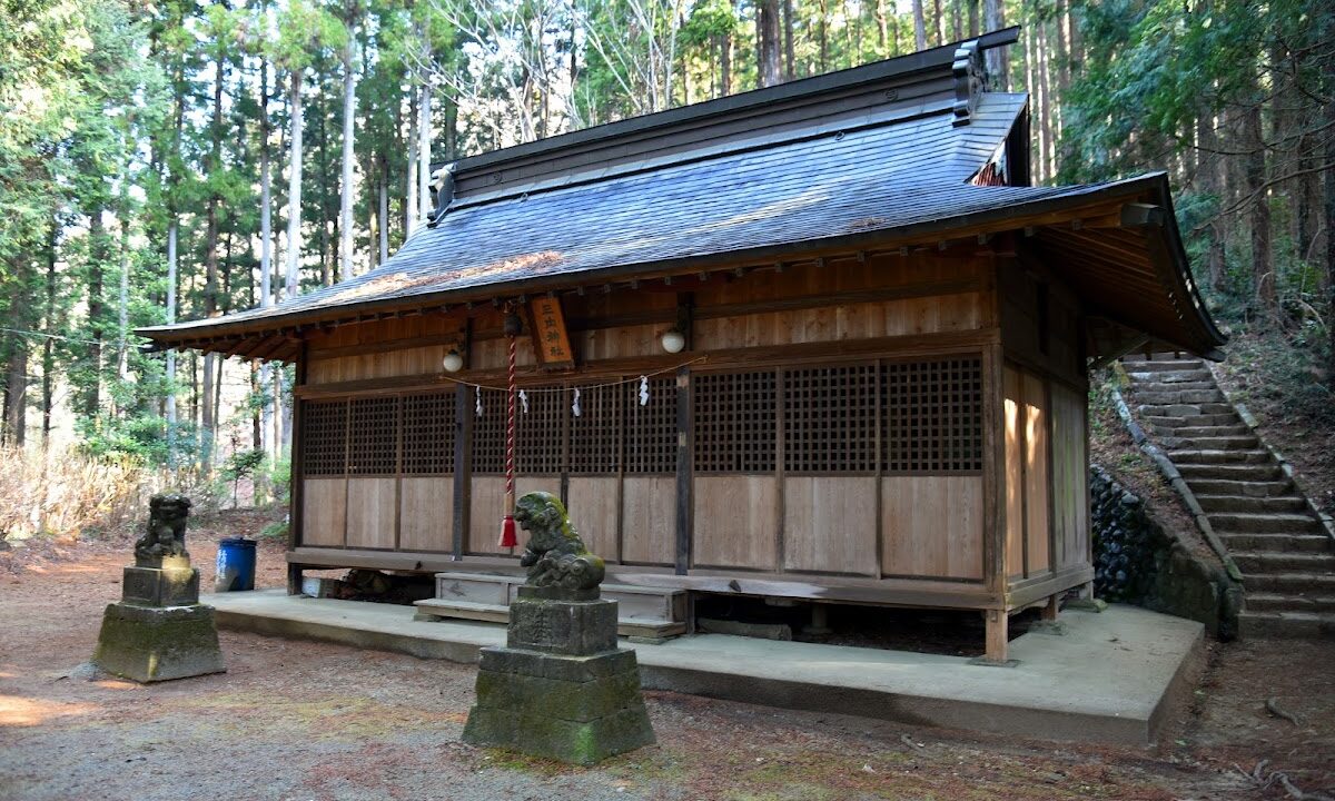 三内神社（东京都秋留野市）