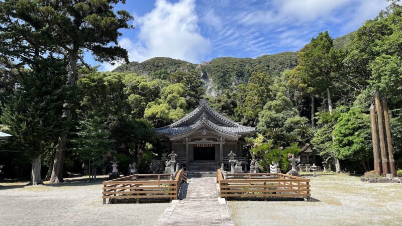 十三社神社（東京都新島村）