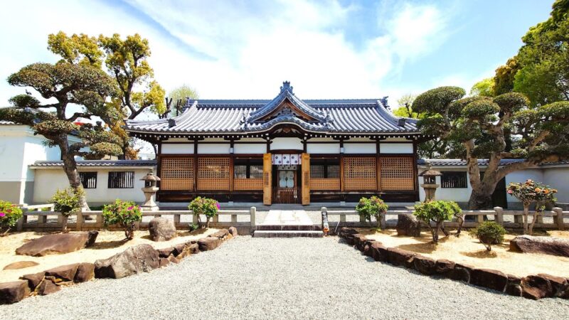 泉井上神社