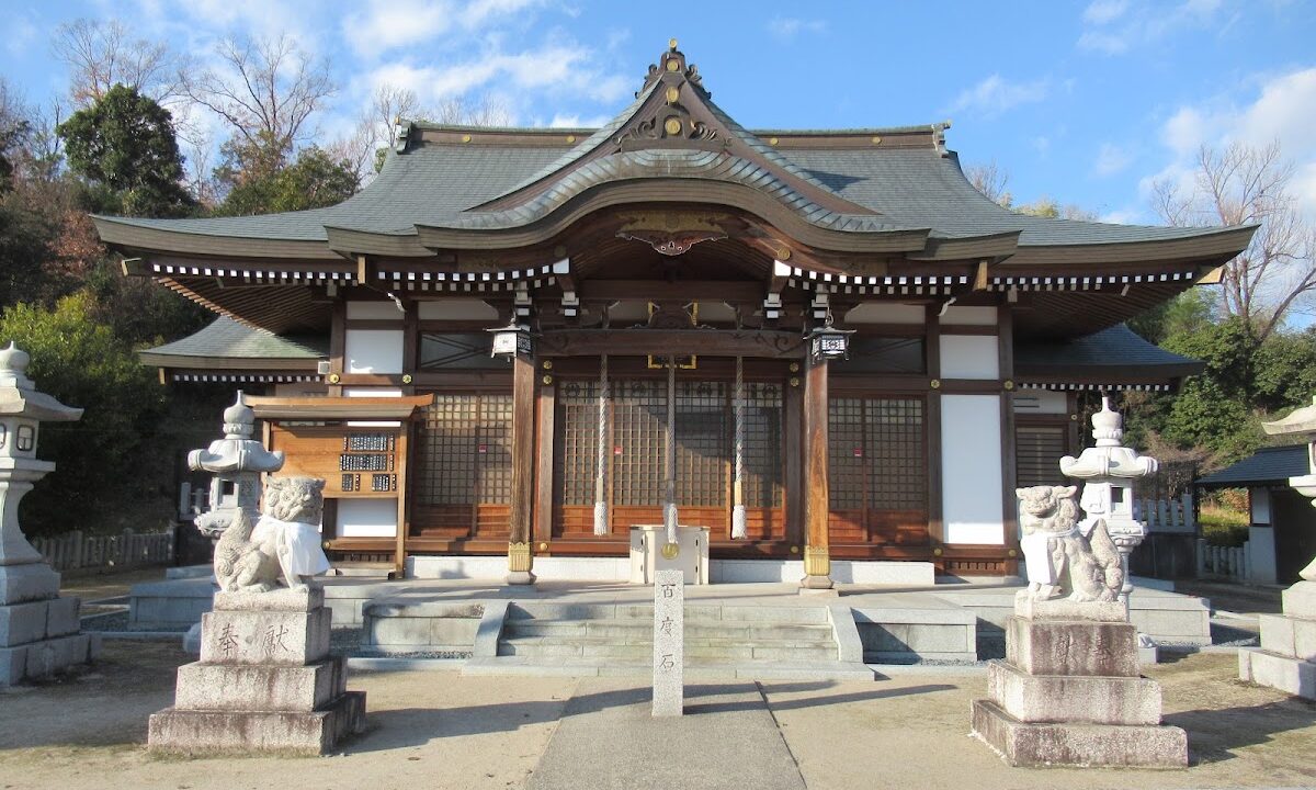 东庆野神社（大阪府高槻市）