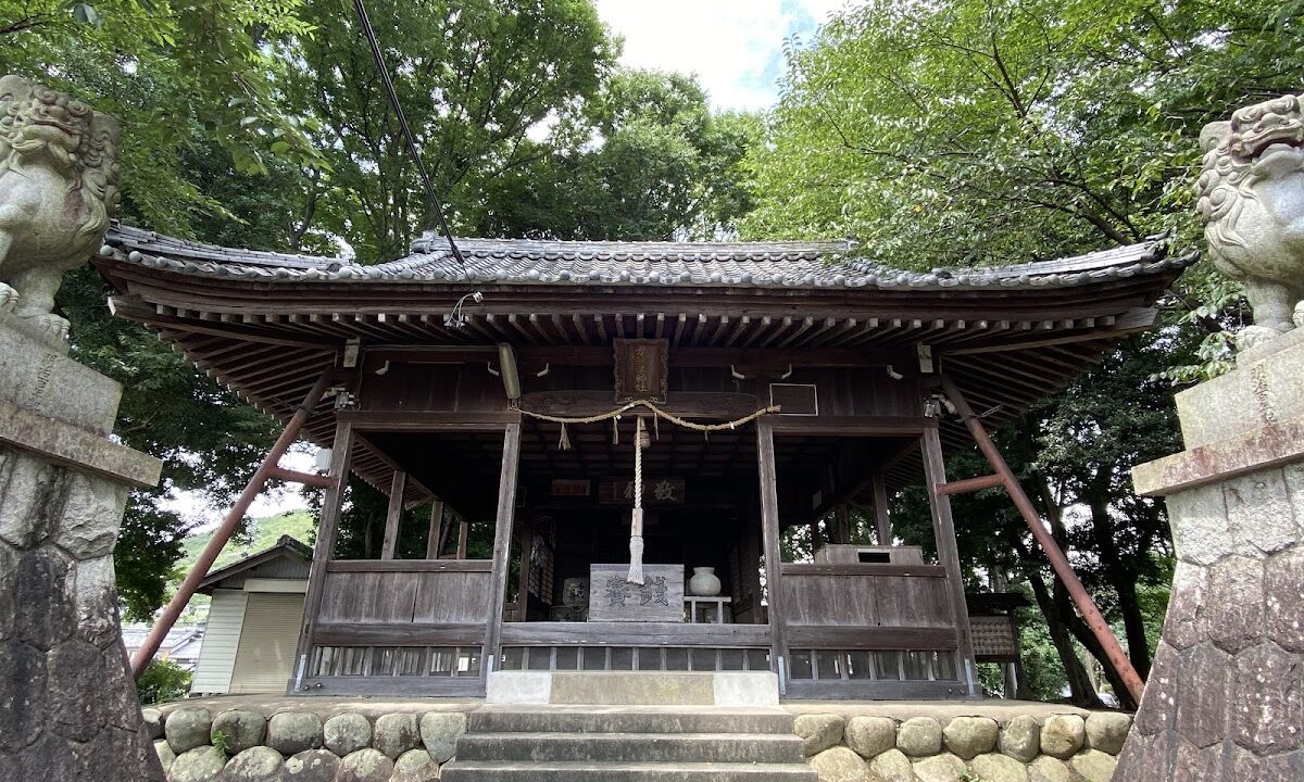方県津神社（岐阜県）