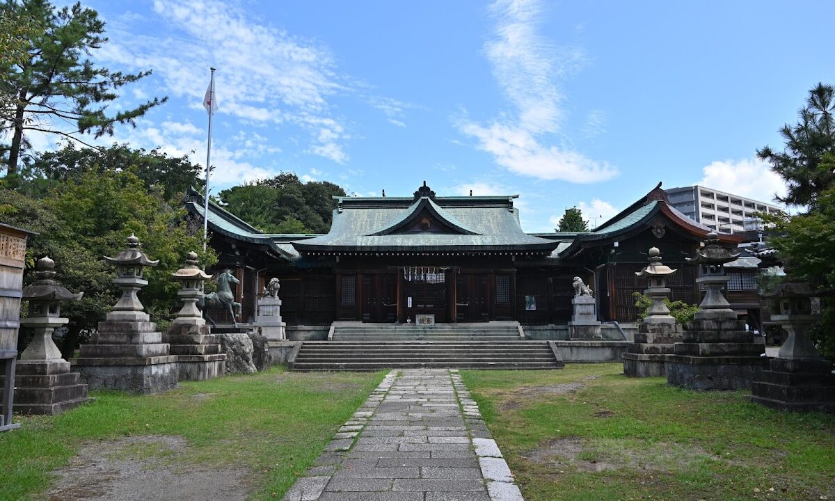 Nohi Gokoku Shrine (Ogaki City, Gifu Prefecture)