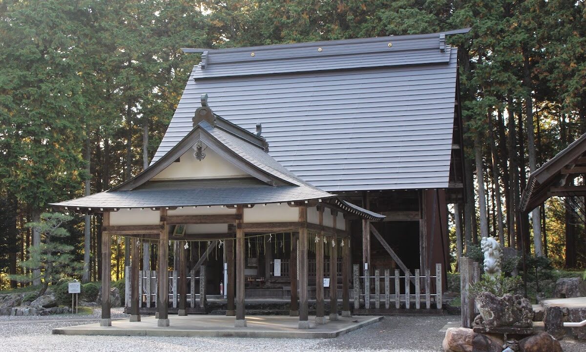 Umeda Kasuga Shrine (Kyotamba Town, Kyoto Prefecture)